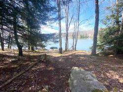  Bluebell Lot 135 Bluebell Dr (lakefront)