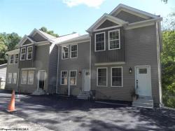 526 Hillcrest