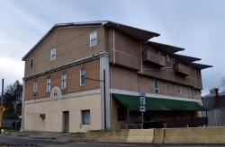 98 Walnut