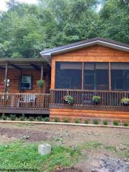 932 Jones Branch
