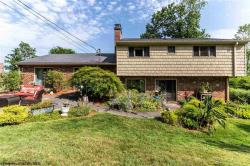 793 South Hills