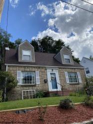 1302 Hillside