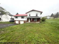 1502 Pleasant Valley