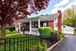 1256 Cambridge