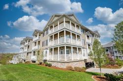 1226 Suncrest