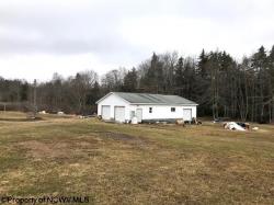 370 Maple Spring