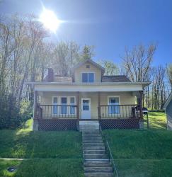 925 Lower West Boyd