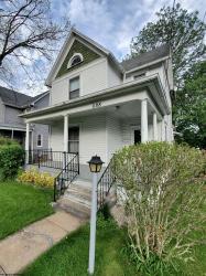 1108 Gaston
