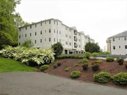 423 Fountain View