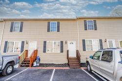 607 Vista Oaks